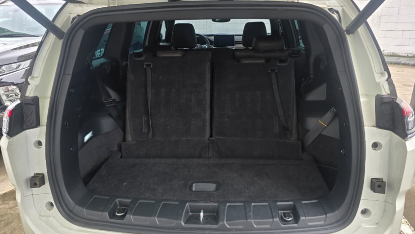 jeep commander 1.3 t270 turbo flex overland at6 4p automatico 2023