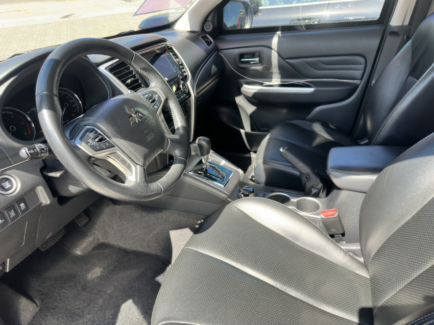 mitsubishi l200 triton 2.4 16v turbo diesel sport hpe-s cd 4p 4x4 automatico 20227