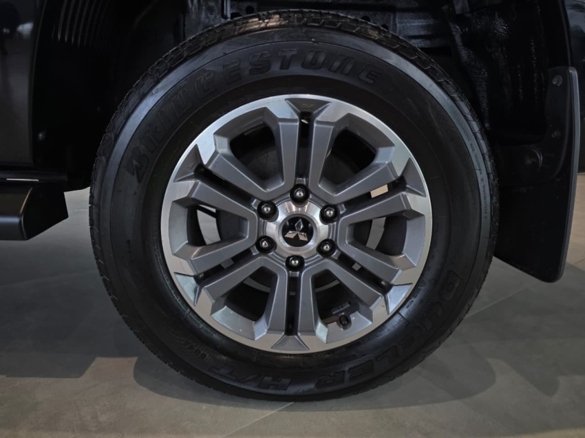 mitsubishi pajero sport 2.4 16v mivec turbo diesel hpe awd automatico 4p 202212