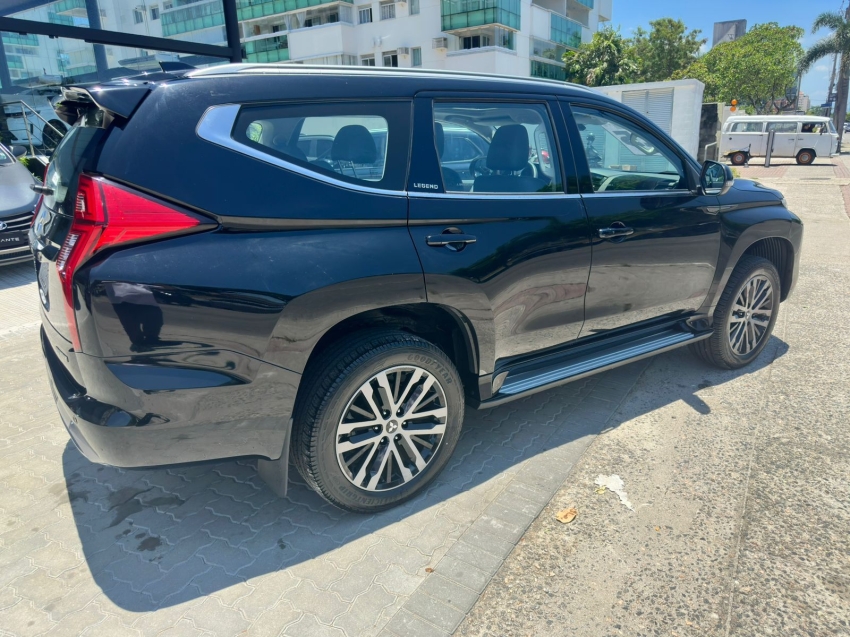 mitsubishi pajero sport 2.4 16v mivec turbo diesel legend awd automatico 4p 20255