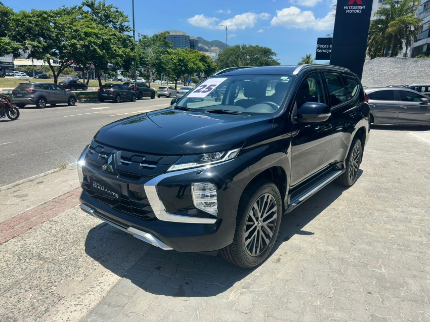 mitsubishi pajero sport 2.4 16v mivec turbo diesel legend awd automatico 4p 20252