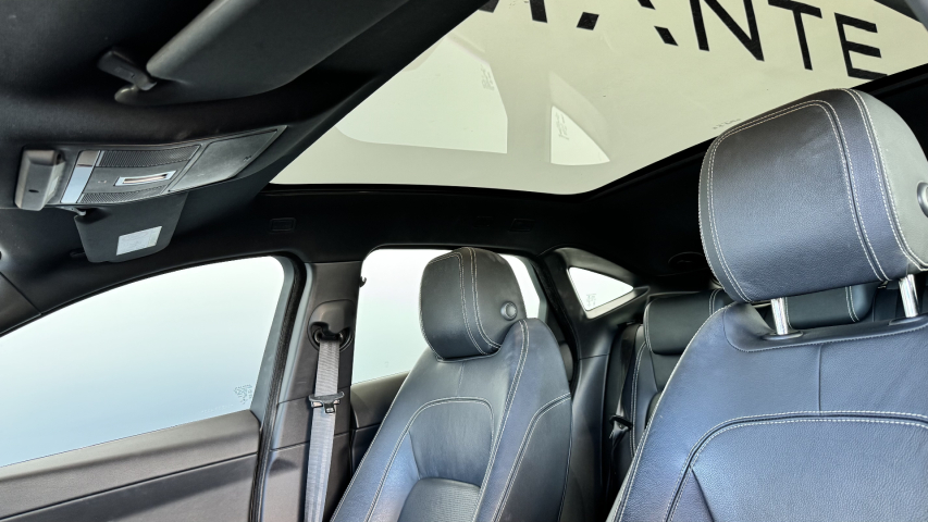 jaguar e-pace 2.0 16v p300 gasolina r-dynamic se awd automatico 4p 20205