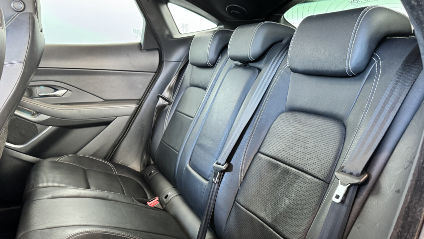 jaguar e-pace 2.0 16v p300 gasolina r-dynamic se awd automatico 4p 20206