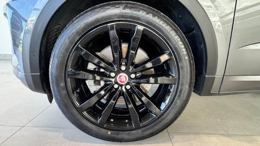 jaguar e-pace 2.0 16v p300 gasolina r-dynamic se awd automatico 4p 20209