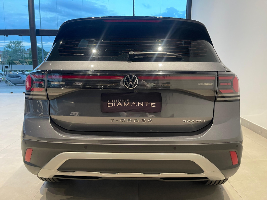 volkswagen t-cross 1.0 200 tsi total flex comfortline automatico 4p 20253