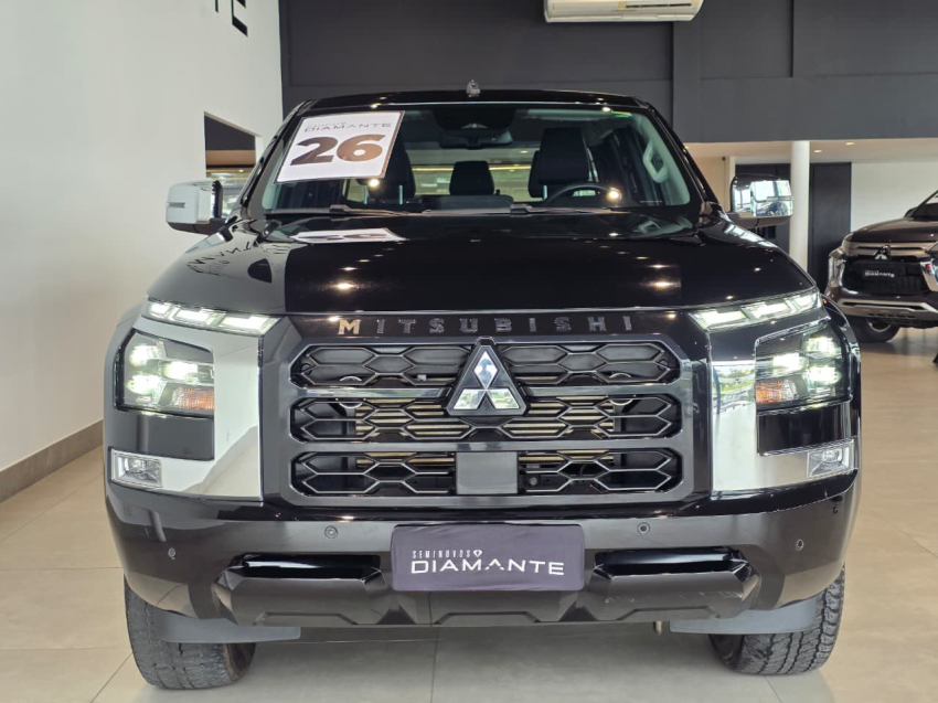mitsubishi triton 2.4 biturbo diesel cd hpe-s 4x4 automatico 4p 2026