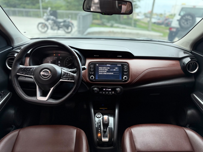 nissan kicks 1.6 16v flexstart exclusive xtronic flex 4p automatico 2024