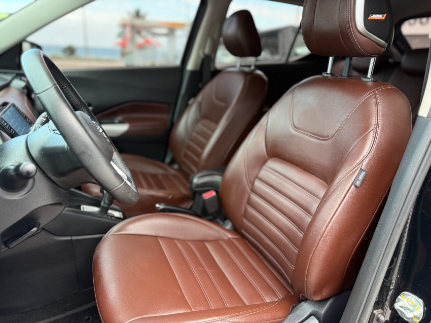 nissan kicks 1.6 16v flexstart exclusive xtronic flex 4p automatico 2024