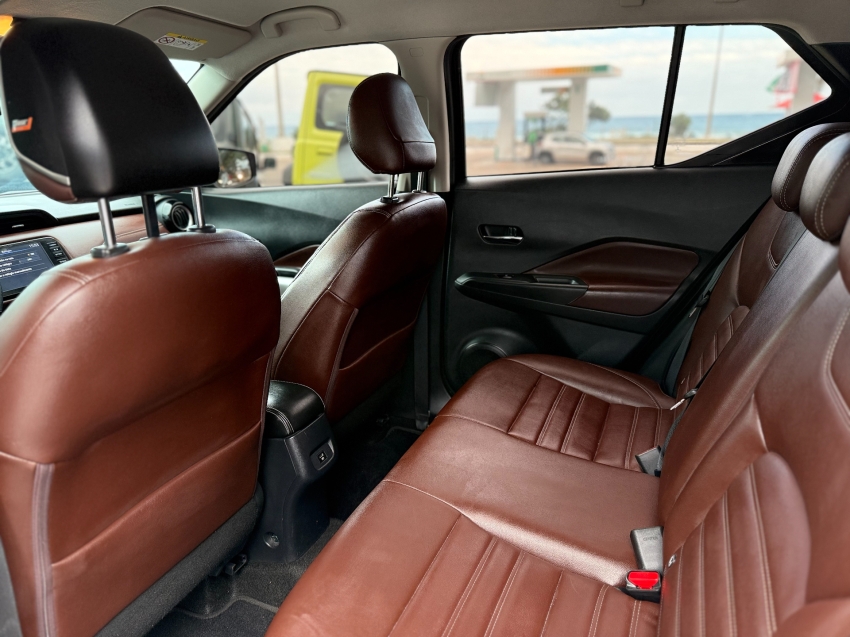 nissan kicks 1.6 16v flexstart exclusive xtronic flex 4p automatico 2024