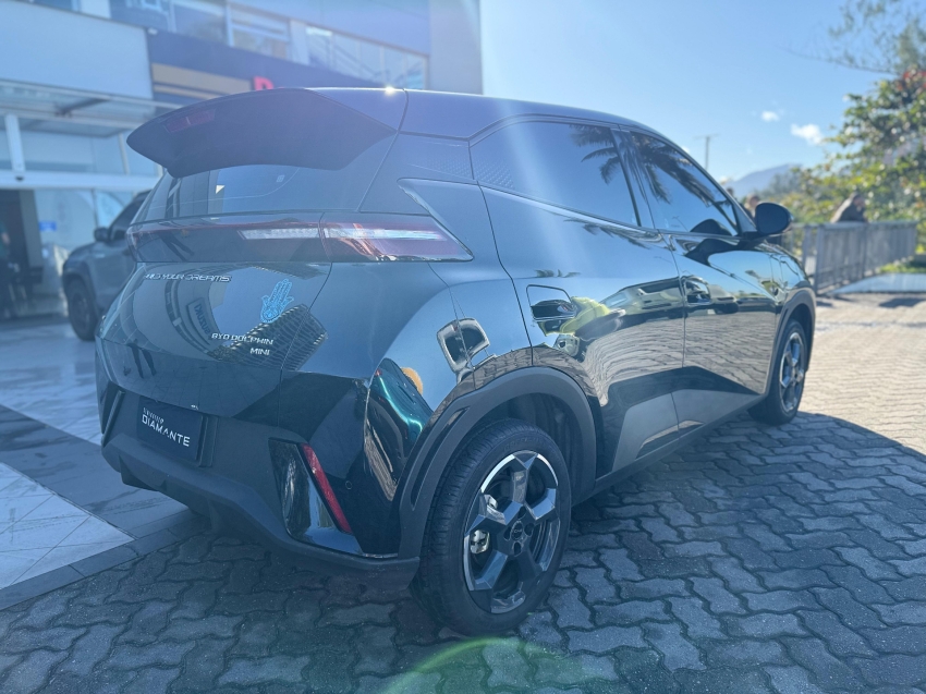 byd dolphin mini 38 kw eletrico 5l 4.4 4p automatico 2025