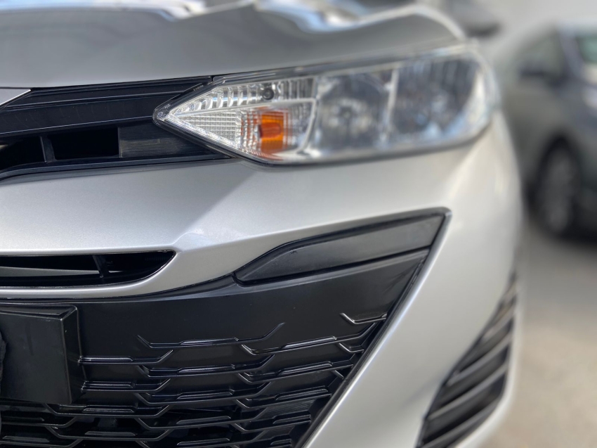 toyota yaris 1.5 16v flex xl plus connect multidrive 4p automatico 2022