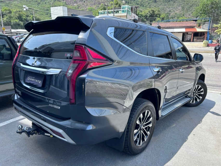 mitsubishi pajero sport 2.4 16v mivec turbo diesel hpe awd automatico 4p 2022