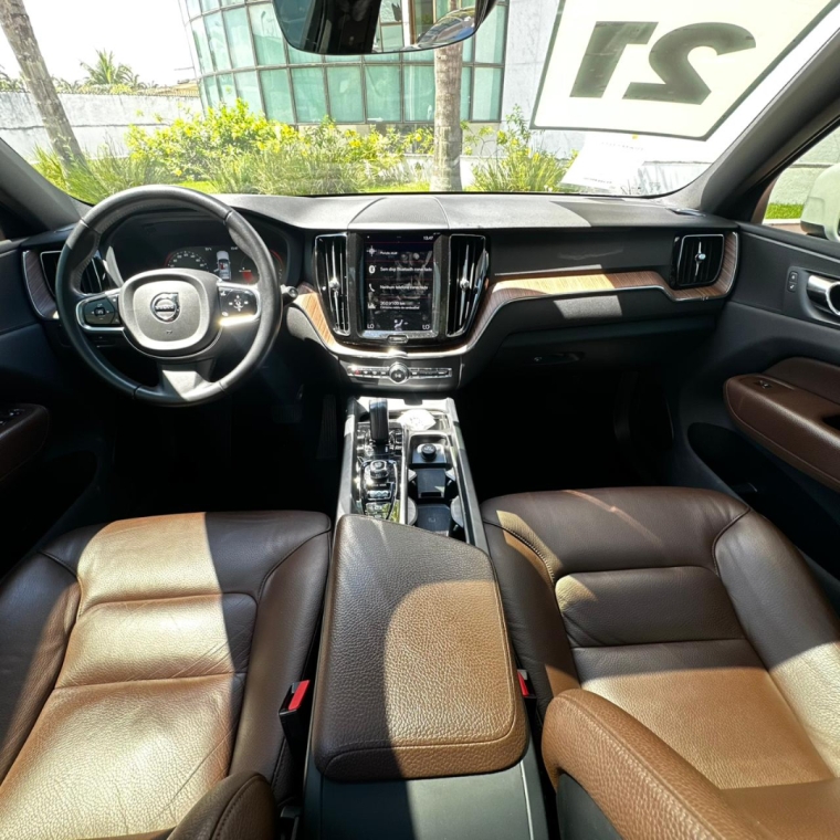 jaguar e-pace 2.0 16v p300 gasolina r-dynamic se awd automatico 4p 20202