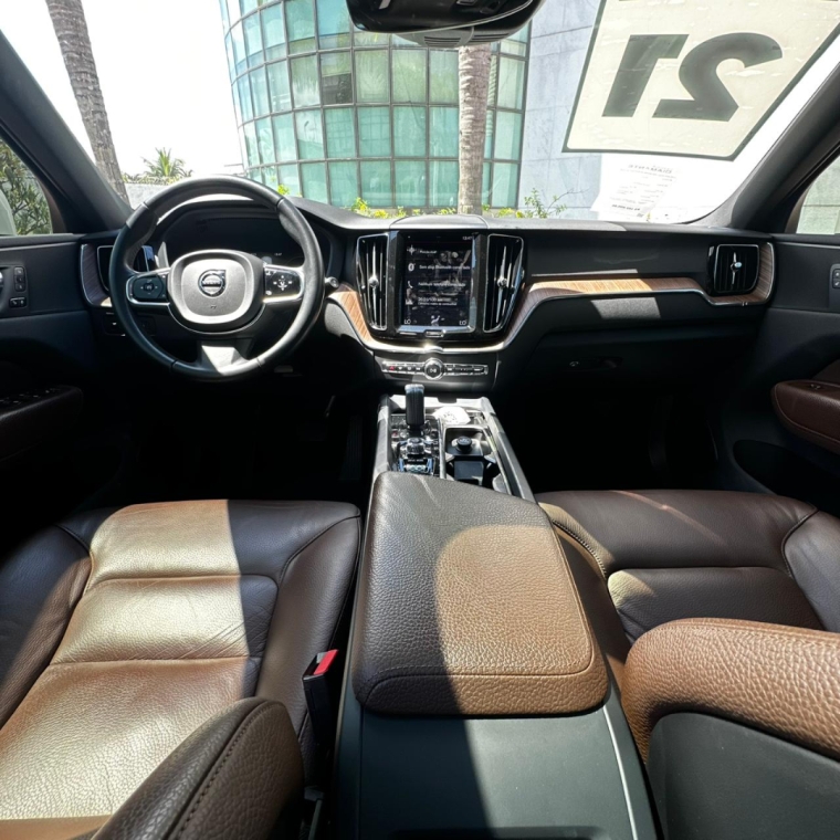 volvo xc60 2.0 t8 hybrid momentum awd geartronic hibrido 4p automatico 202116