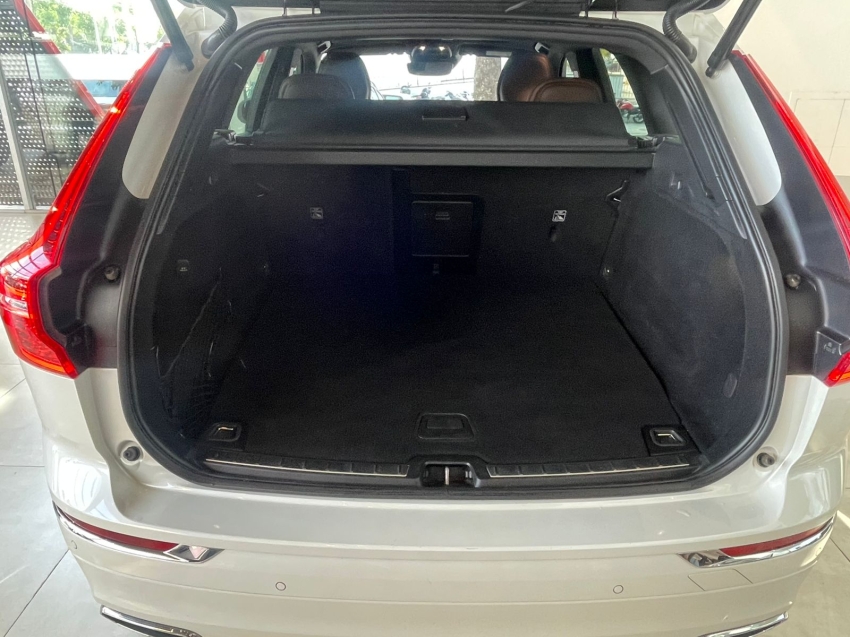 volvo xc60 2.0 t8 hybrid momentum awd geartronic hibrido 4p automatico 20218