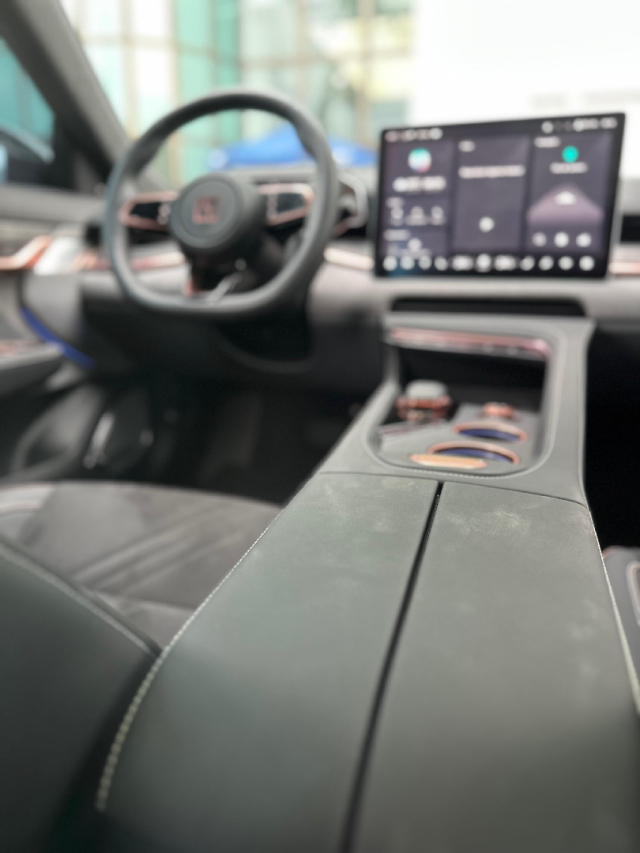 zeekr 001 100 kw eletrico premium awd 4p automatico 202512