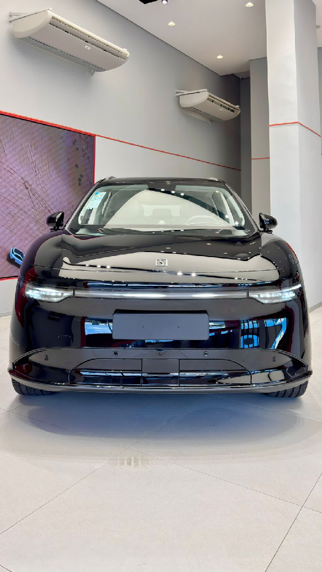 zeekr 7x 100 kw eletrico flagship awd 6.4 4p automatico 2026