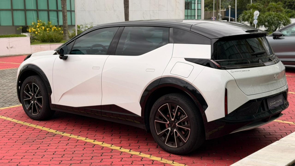 zeekr x 66 kw eletrico premium 2.7 4p automatico 20257