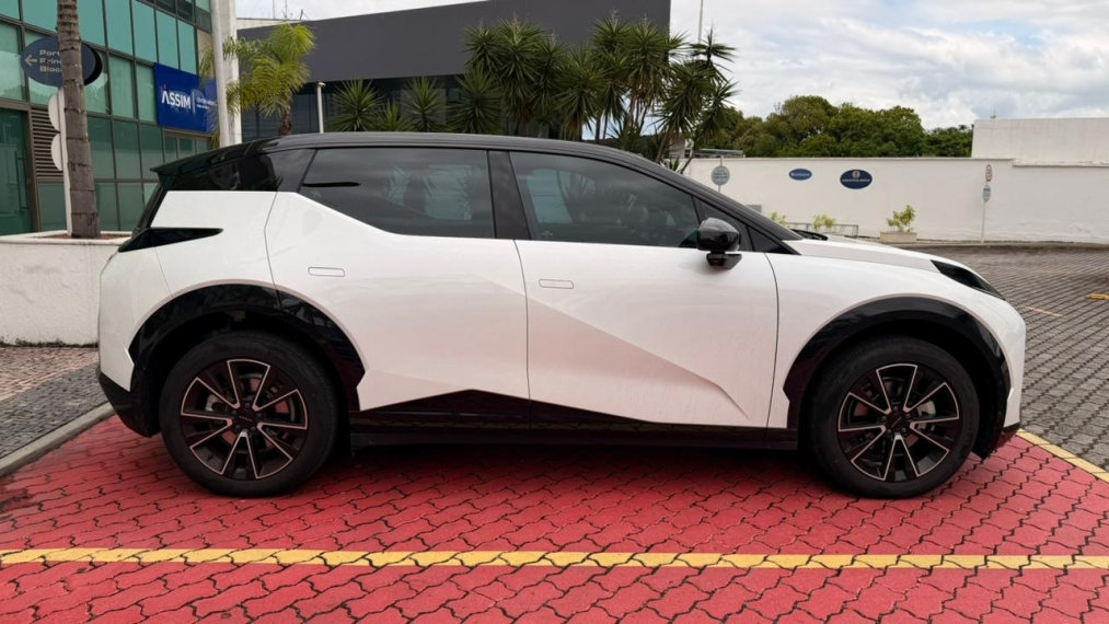 zeekr x 66 kw eletrico premium 2.7 4p automatico 20254