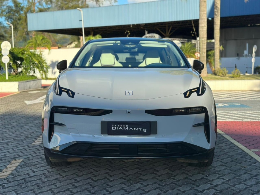 zeekr x 66 kw eletrico flagship awd 1.2 4p automatico 2025