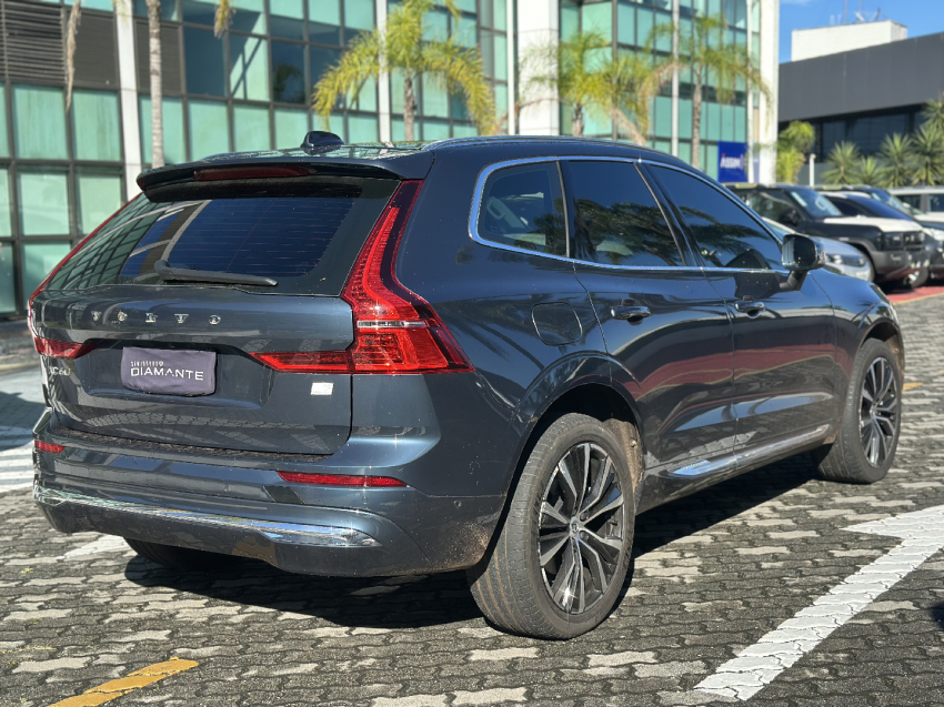 volvo xc60 2.0 t8 recharge ultimate awd geartronic 1.9 hibrido 4p automatico 20235