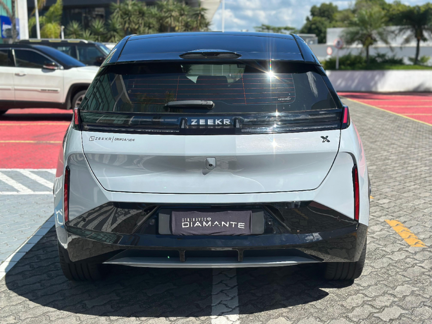 zeekr x 66 kw eletrico flagship awd 4.2 flex 4p automatico 20253