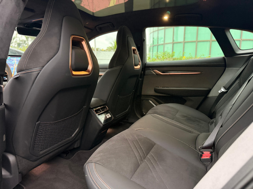 zeekr 001 100 kw eletrico flagship awd 5.4 4p automatico 202515