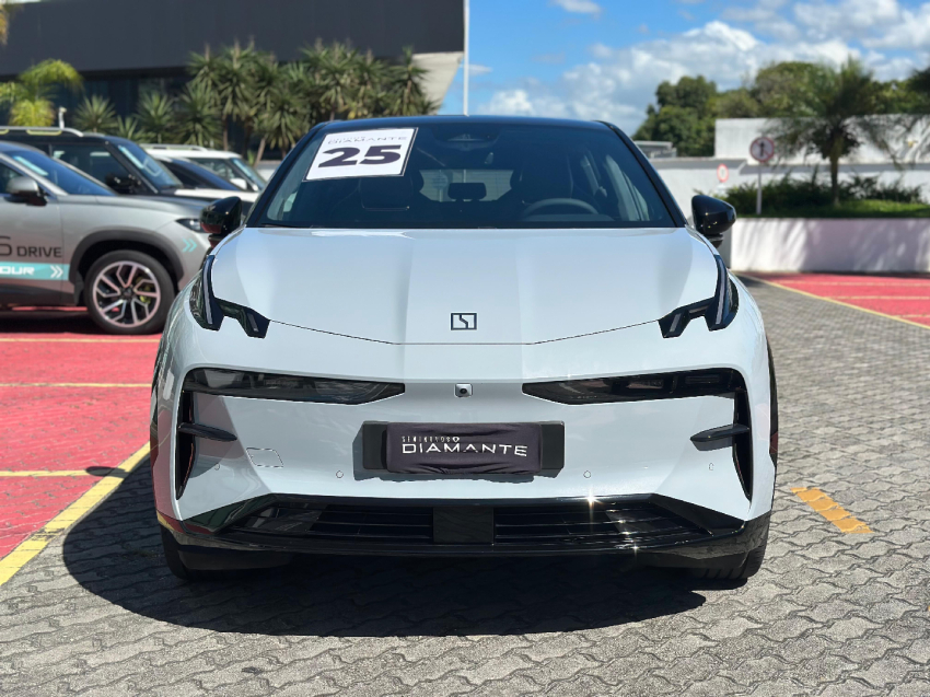 zeekr x 66 kw eletrico flagship awd 3.0 4p automatico 2025