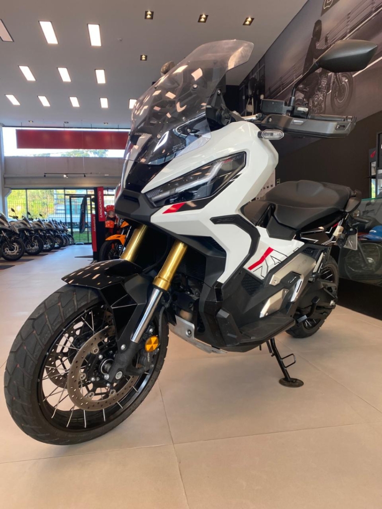 x-adv 750 bx km