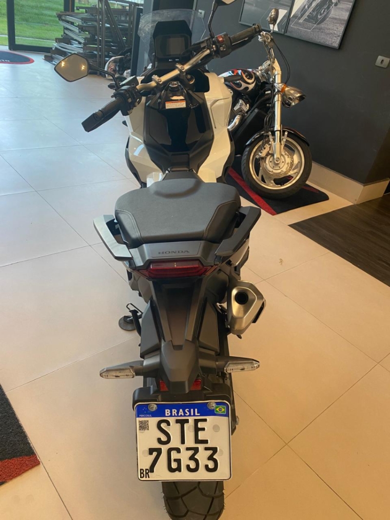 x-adv 750 bx km