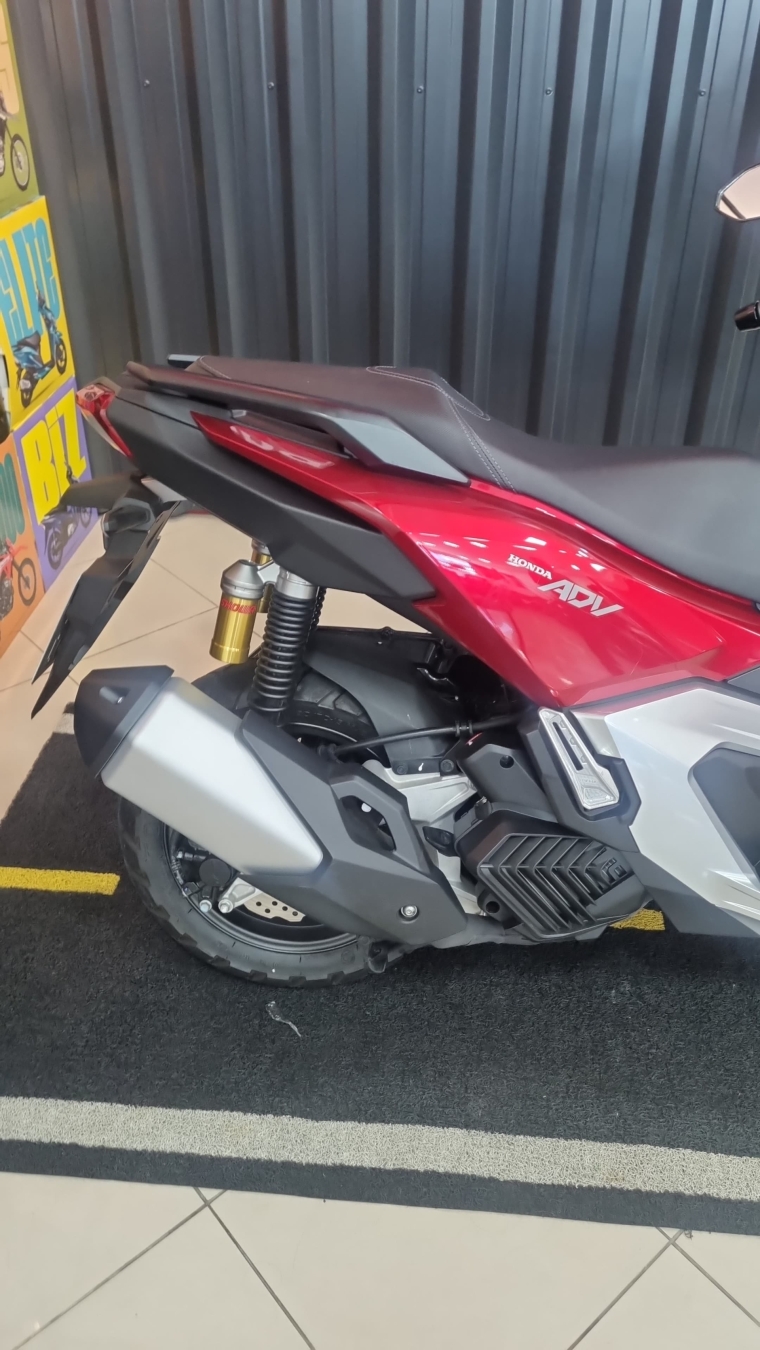 adv 160 24/25 bx km
