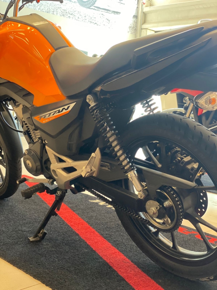 titan 160 bx km