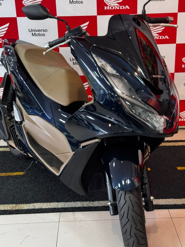 honda pcx dlx 160 gasolina automatico 2025 honda pcx dlx 160 gasolina automatico 2025