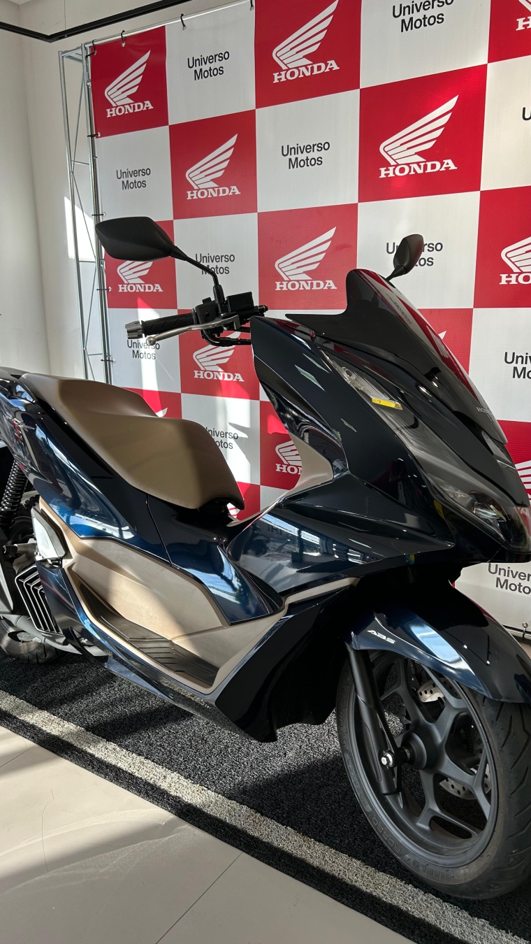 honda pcx dlx 160 gasolina automatico 2025 honda pcx dlx 160 gasolina automatico 2025