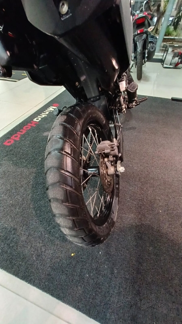 honda xr 300l tornado 300 20252