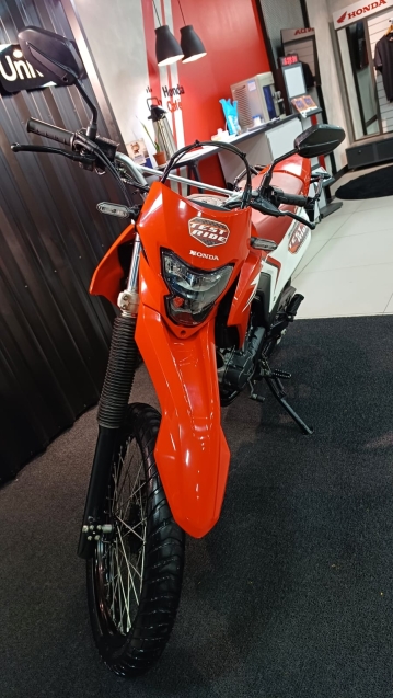 honda xr 300l tornado 300 20254