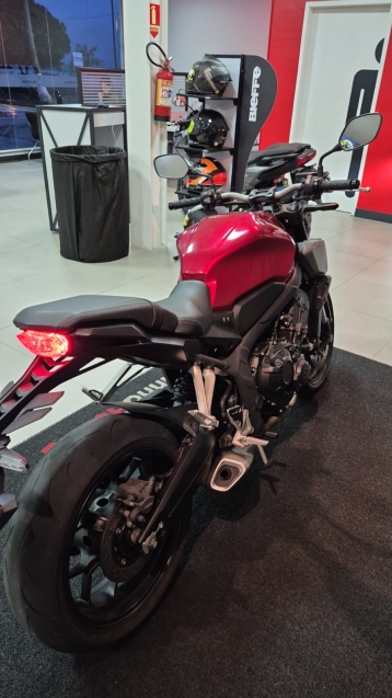 honda cb 650r 649 gasolina 20243