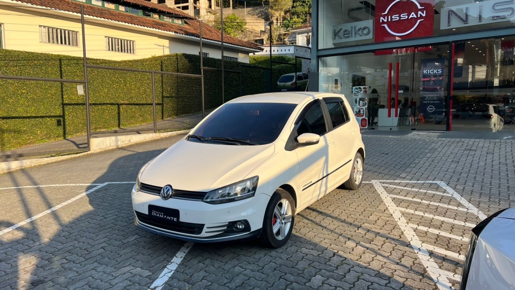 volkswagen fox 1.6 msi comfortline 8v flex 4p manual 5p 2016