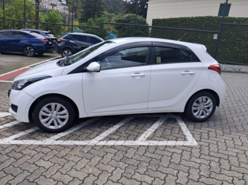 hyundai hb20 1.6 comfort plus 16v flex 4p manual 5p 2016