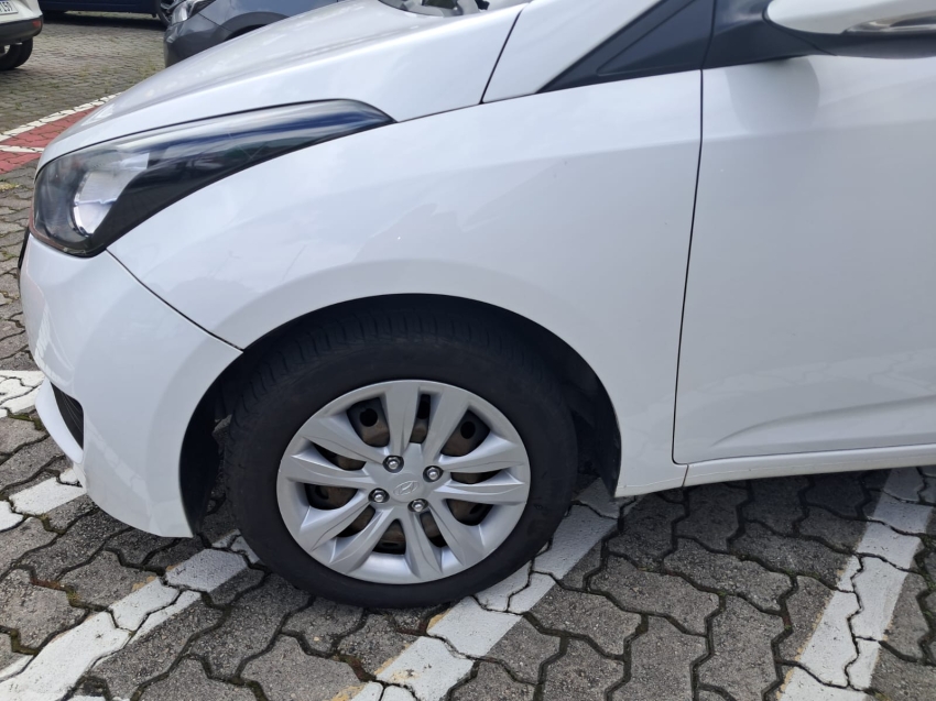 hyundai hb20 1.6 comfort plus 16v flex 4p manual 5p 201610