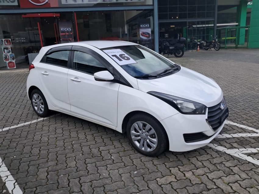 hyundai hb20 1.6 comfort plus 16v flex 4p manual 5p 201612