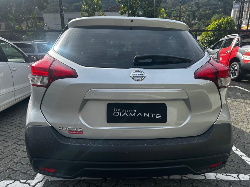 nissan kicks 1.6 16v flexstart s 4p manual flex 5p 20193