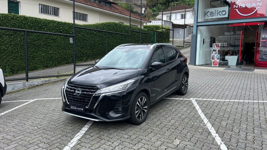 nissan kicks 1.6 16v flexstart exclusive xtronic flex 5p automatico 2024