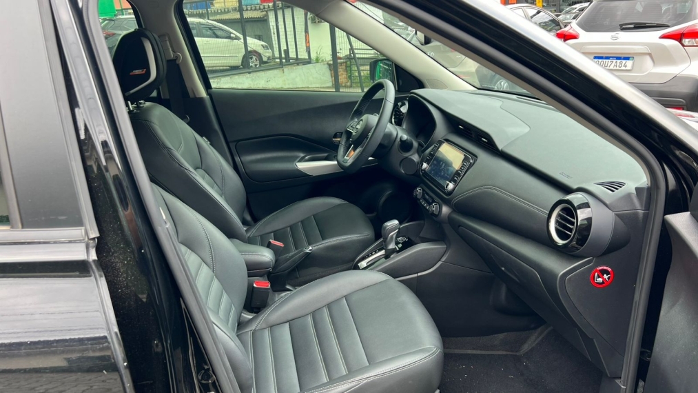 nissan kicks 1.6 16v flexstart exclusive xtronic flex 5p automatico 20247