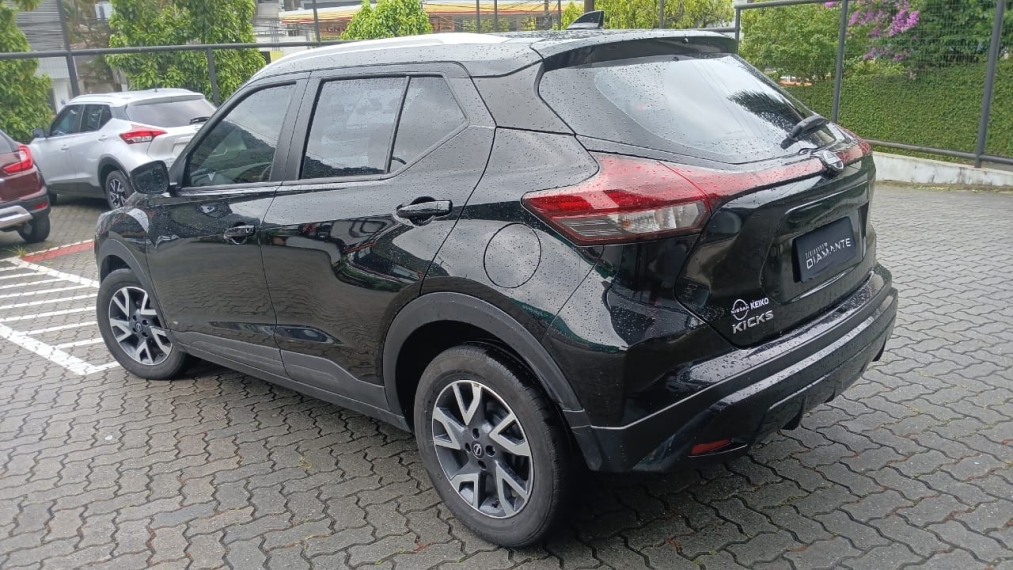 nissan kicks 1.6 16v flexstart sense xtronic flex 5p automatico 2024