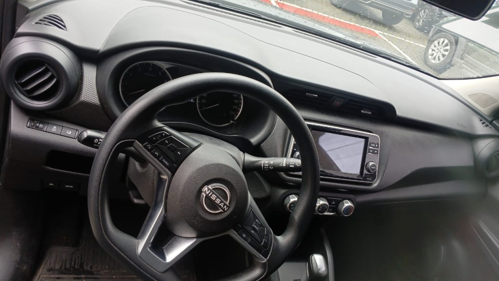 nissan kicks 1.6 16v flexstart sense xtronic flex 5p automatico 2024