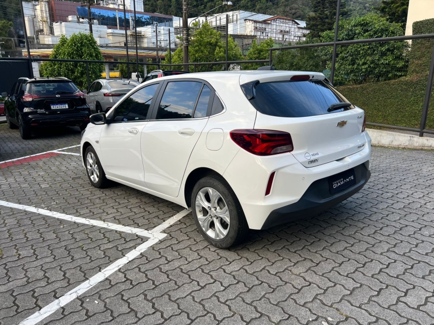 chevrolet onix 1.0 turbo flex premier automatico 5p 20215