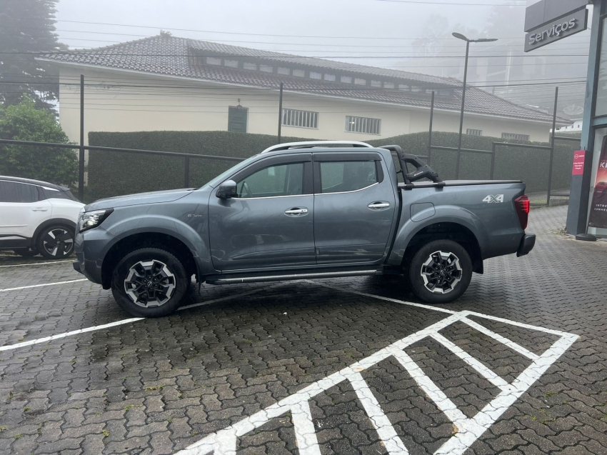 nissan frontier 2.3 16v turbo diesel platinum cd 4x4 automatico 2.2 4p 202510