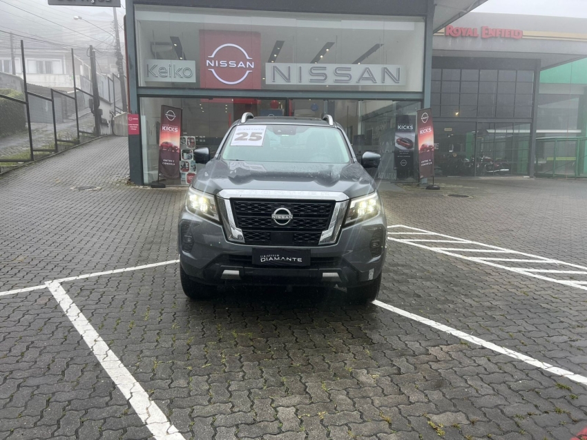 nissan frontier 2.3 16v turbo diesel platinum cd 4x4 automatico 2.2 4p 2025