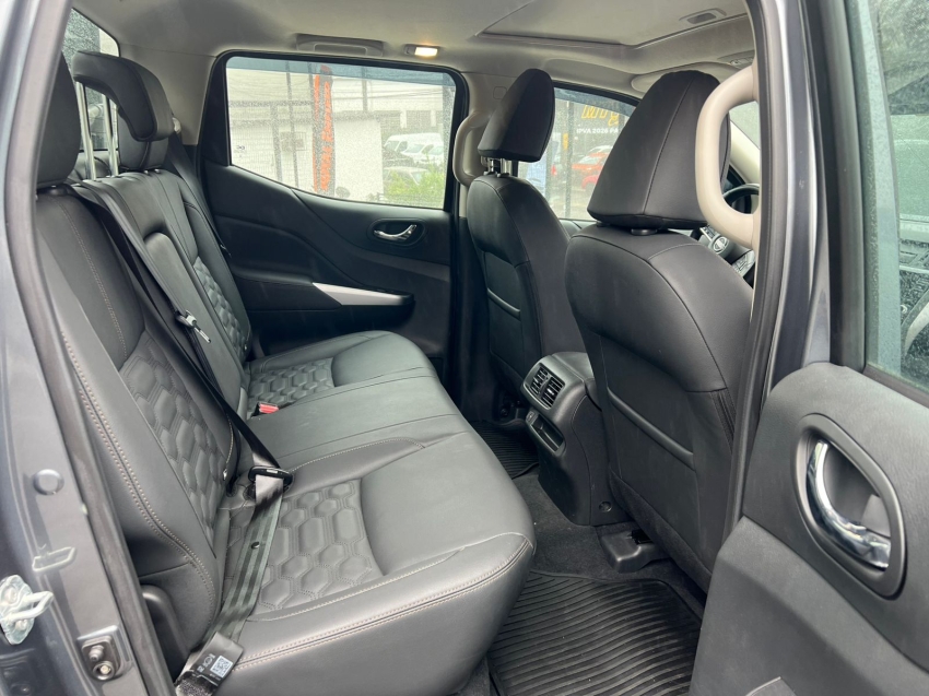 nissan frontier 2.3 16v turbo diesel platinum cd 4x4 automatico 2.2 4p 20254